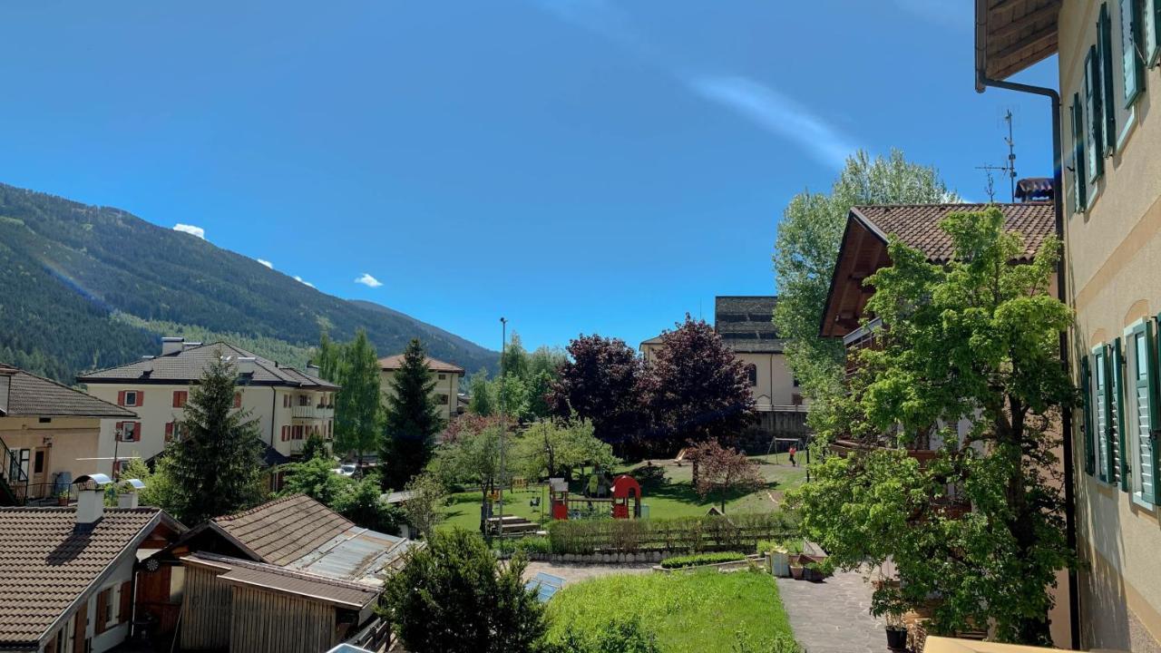 Appartamenti Litegosa Casa Vacanza 1 Панкия Екстериор снимка
